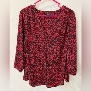 Torrid Harper size 2 Red Leopard Print Blouse